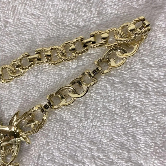 Vintage Gold Tone With  Turquoise Seahorse Earrings And Necklace Set - Picture 11 of 15